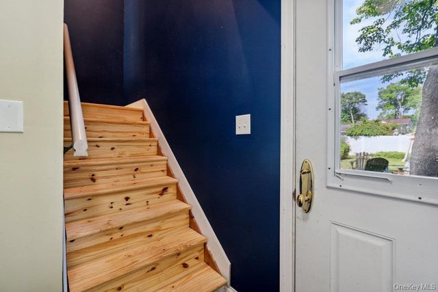 17 Sterling Drive, Lake Grove, NY 11755