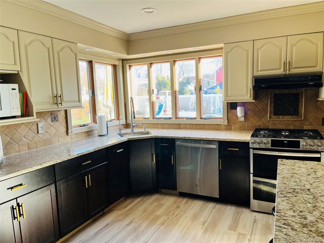 17 Sterling Drive, Lake Grove, NY 11755