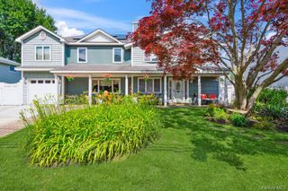 17 Sterling Drive, Lake Grove, NY 11755