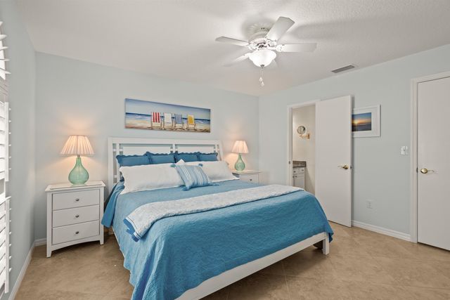 204 4Th St, St Augustine, FL 32080