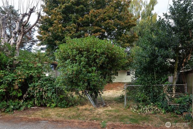 5647 38th Avenue SW, Seattle, WA 98126