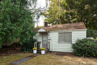 5647 38th Avenue SW, Seattle, WA 98126