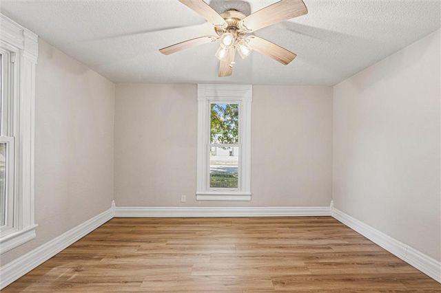201 Spruce Street, Garden City, MO 64747