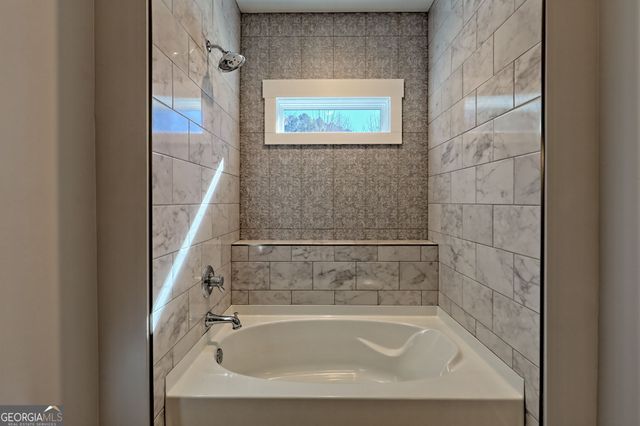 436 Tree Line Drive, Blairsville, GA 30512