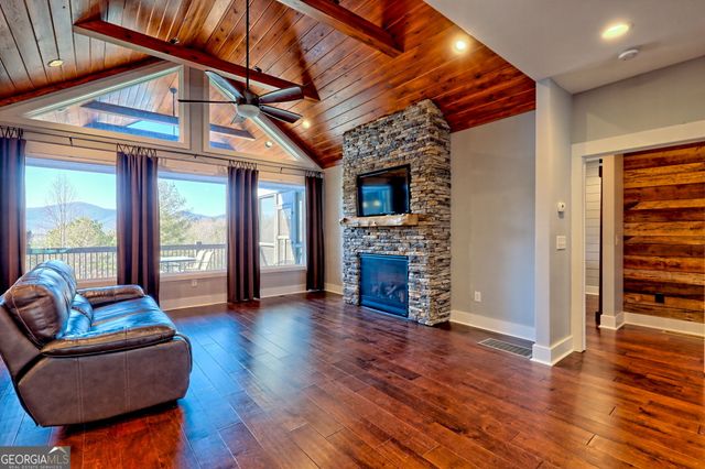 436 Tree Line Drive, Blairsville, GA 30512