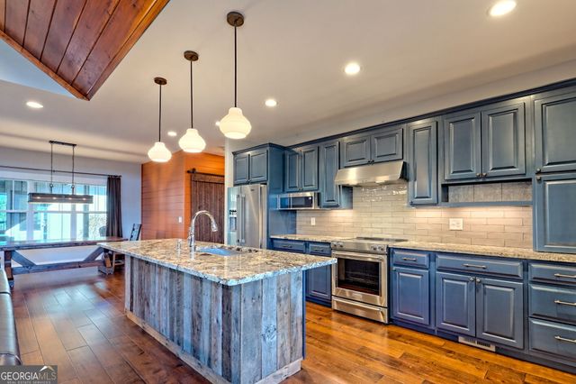 436 Tree Line Drive, Blairsville, GA 30512