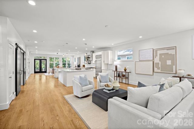 2131 Eaton Road, Charlotte, NC 28205