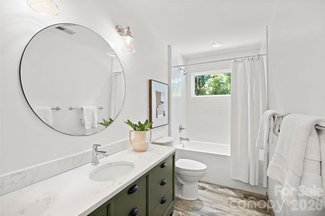 2131 Eaton Road, Charlotte, NC 28205