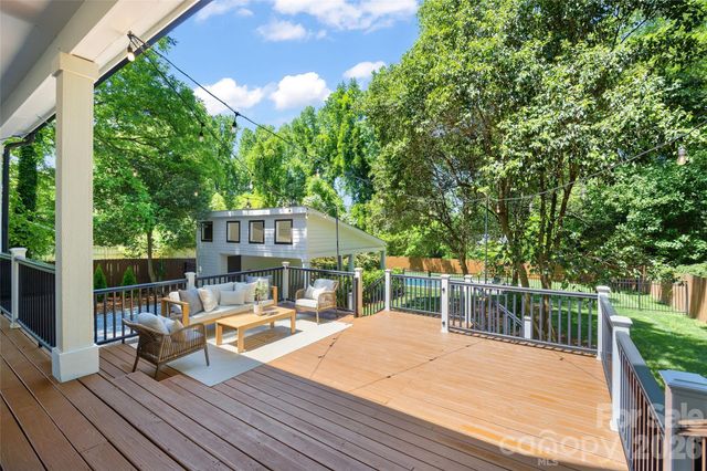2131 Eaton Road, Charlotte, NC 28205