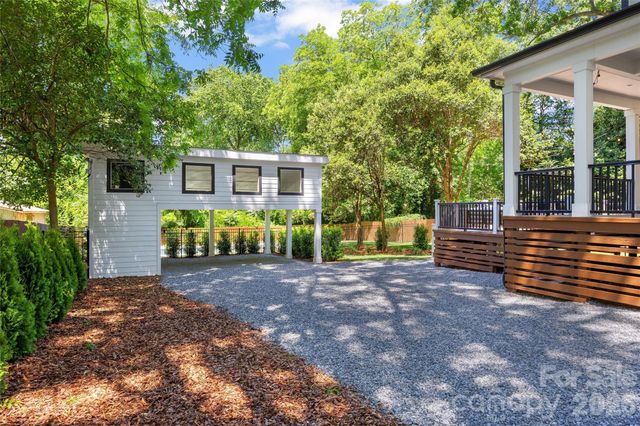2131 Eaton Road, Charlotte, NC 28205