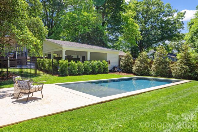 2131 Eaton Road, Charlotte, NC 28205