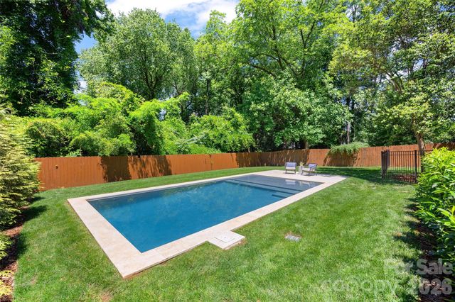2131 Eaton Road, Charlotte, NC 28205