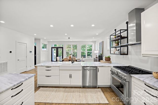 2131 Eaton Road, Charlotte, NC 28205