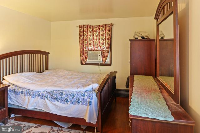 418 JEFFERSON ST, Lansdale, PA 19446