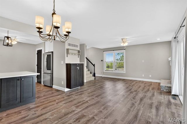 102 Parc Forest Trail 8A, St Charles, MO 63303