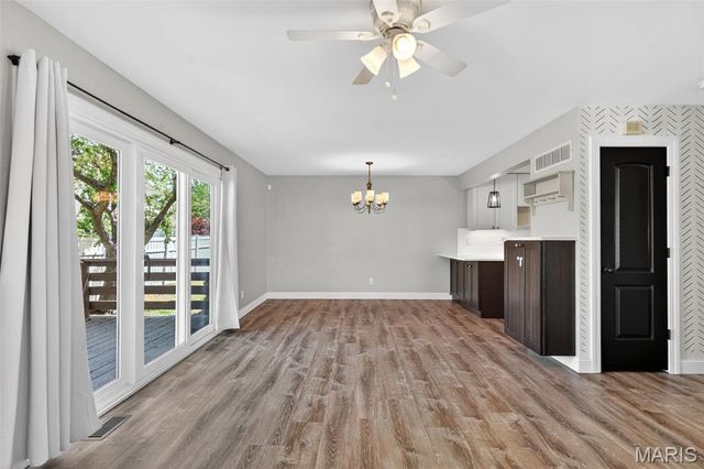 102 Parc Forest Trail 8A, St Charles, MO 63303