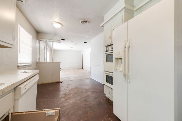 10400 N May Avenue, Oklahoma City, OK 73120