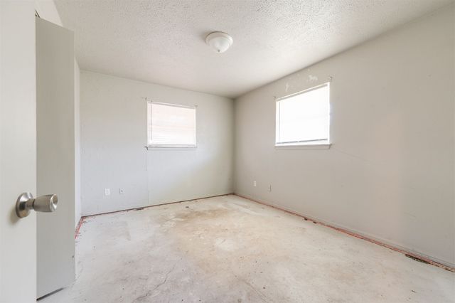 10400 N May Avenue, Oklahoma City, OK 73120