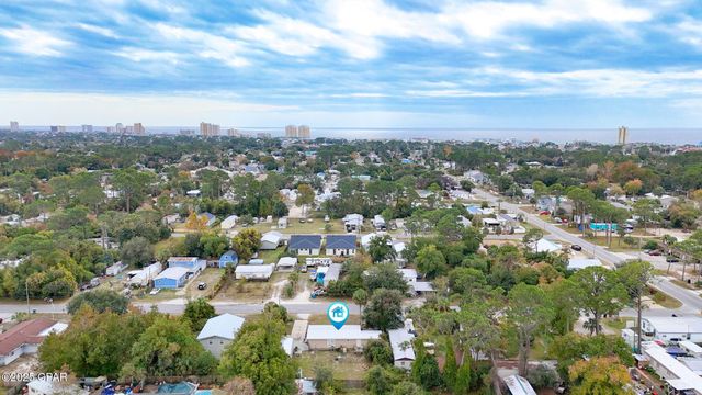 8610 Lorento Street, Panama City, FL 32408