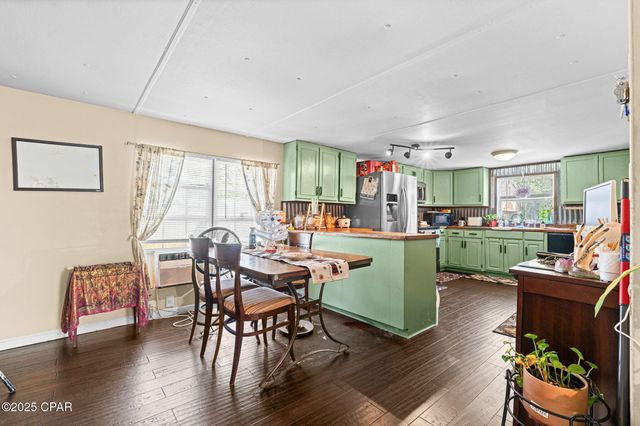 8610 Lorento Street, Panama City, FL 32408