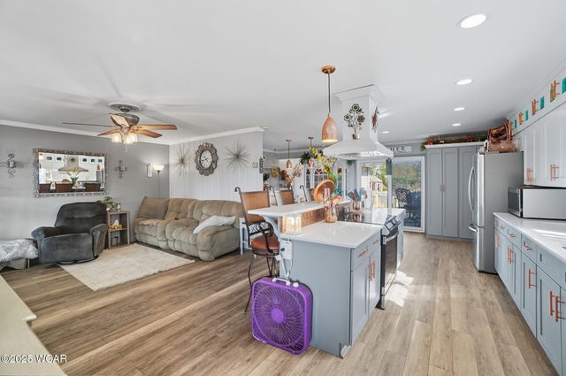 6381 Mcpheron Road, Lima, OH 45804