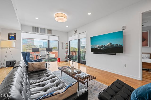 523 S West Street 304, Raleigh, NC 27601