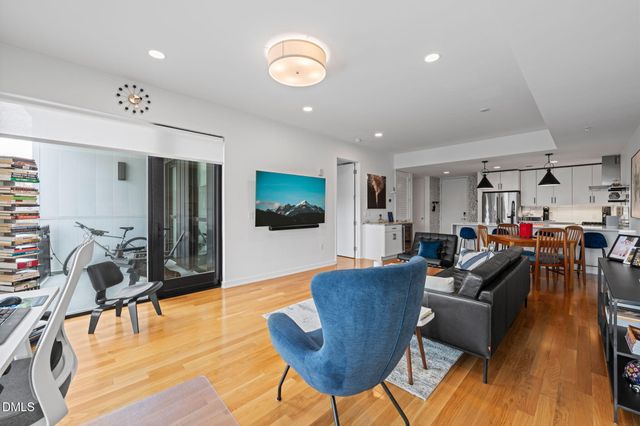 523 S West Street 304, Raleigh, NC 27601