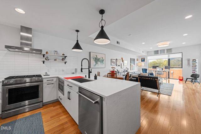 523 S West Street 304, Raleigh, NC 27601