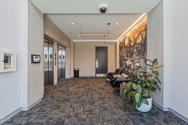 523 S West Street 304, Raleigh, NC 27601