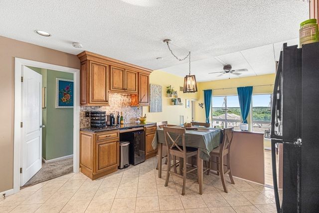 160 Burkhall St 604, Weymouth, MA 02190