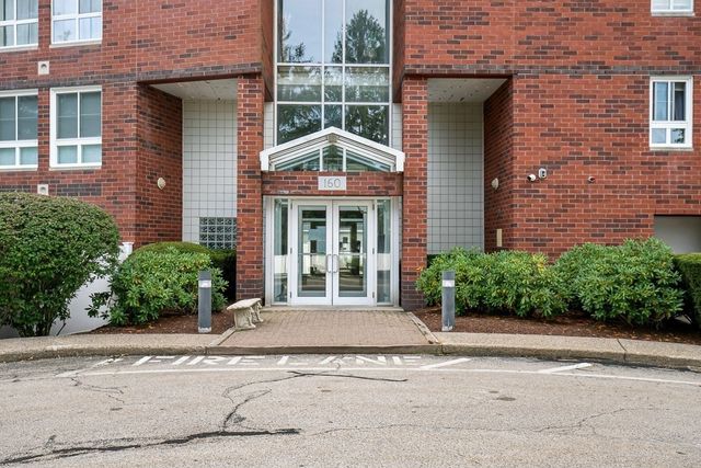 160 Burkhall St 604, Weymouth, MA 02190