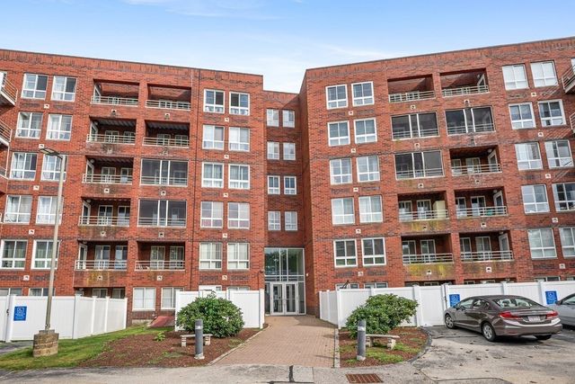 160 Burkhall St 604, Weymouth, MA 02190