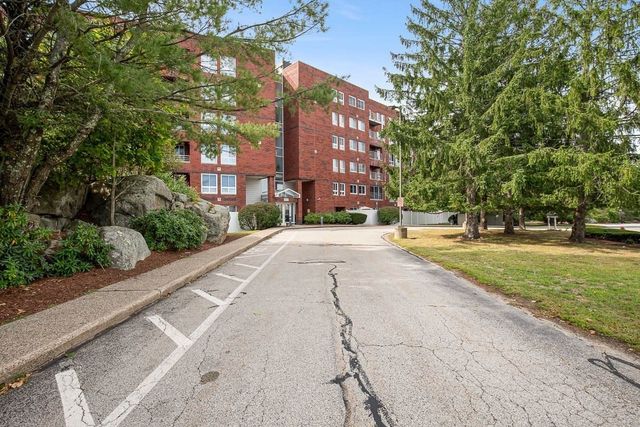 160 Burkhall St 604, Weymouth, MA 02190