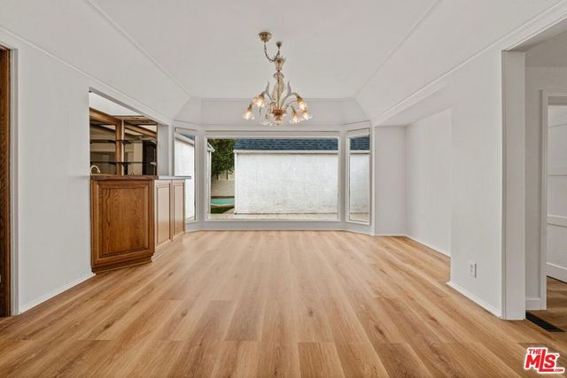 512 N Elm Drive, Beverly Hills, CA 90210