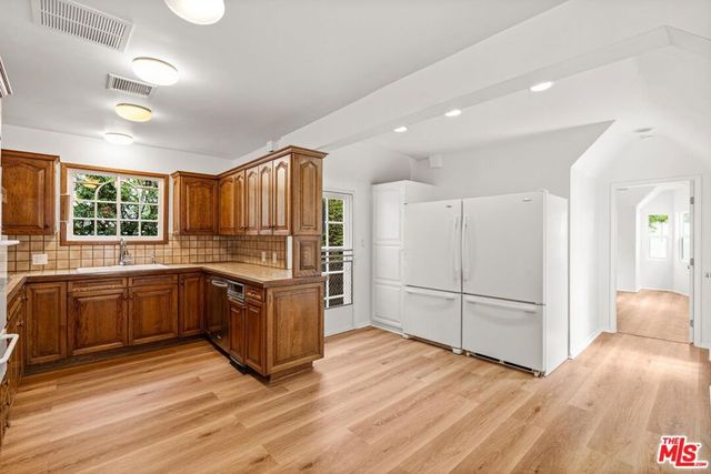 512 N Elm Drive, Beverly Hills, CA 90210