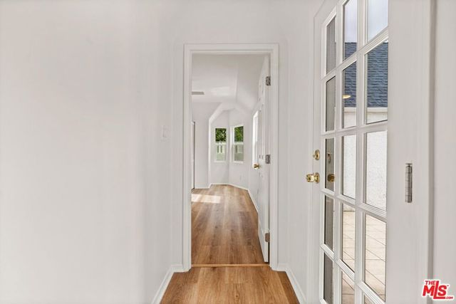 512 N Elm Drive, Beverly Hills, CA 90210