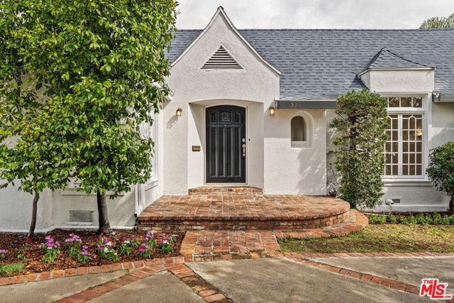 512 N Elm Drive, Beverly Hills, CA 90210