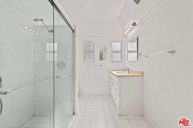 512 N Elm Drive, Beverly Hills, CA 90210