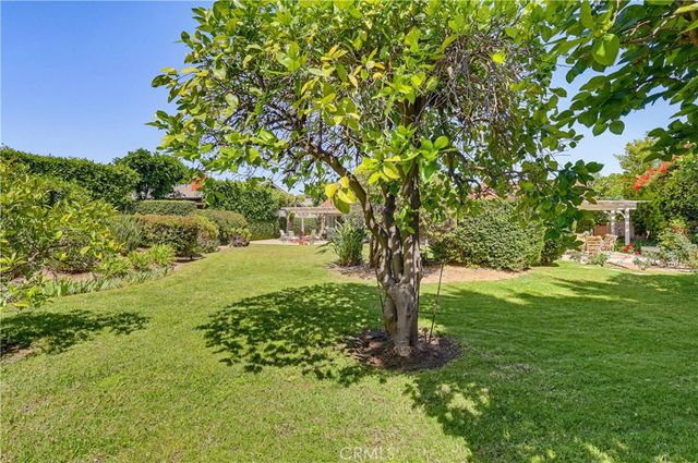 9411 Balcom, Northridge, CA 91325