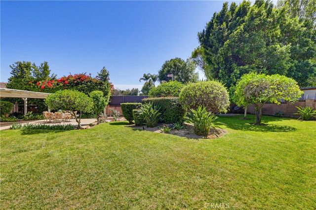 9411 Balcom, Northridge, CA 91325