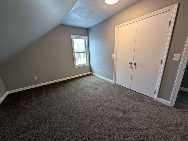 162 Rockland St, Fall River, MA 02724