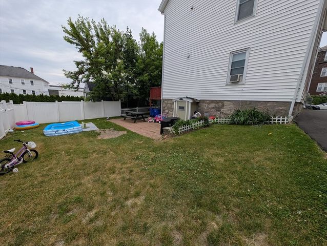 162 Rockland St, Fall River, MA 02724