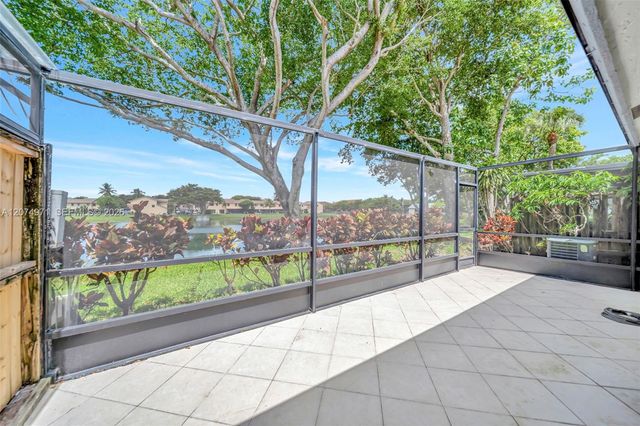 5223 Gate Lake Road 5223, Tamarac, FL 33319