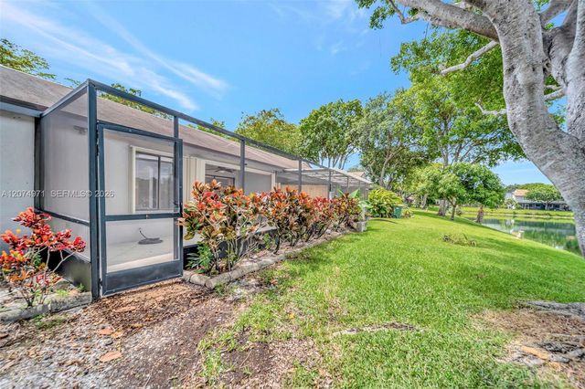 5223 Gate Lake Road 5223, Tamarac, FL 33319
