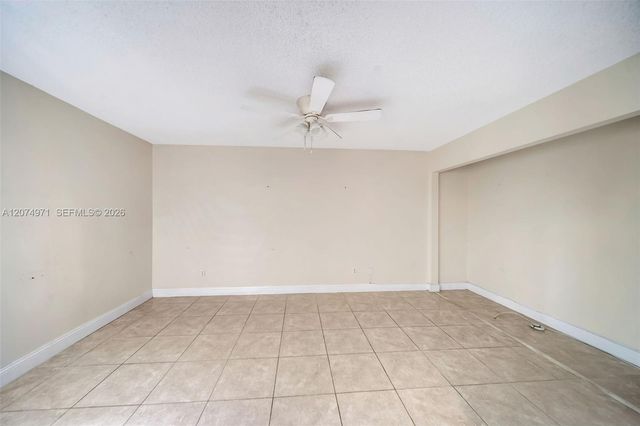 5223 Gate Lake Road 5223, Tamarac, FL 33319
