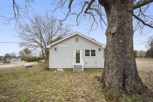 6340 Sunset Lake Road, Fuquay Varina, NC 27526