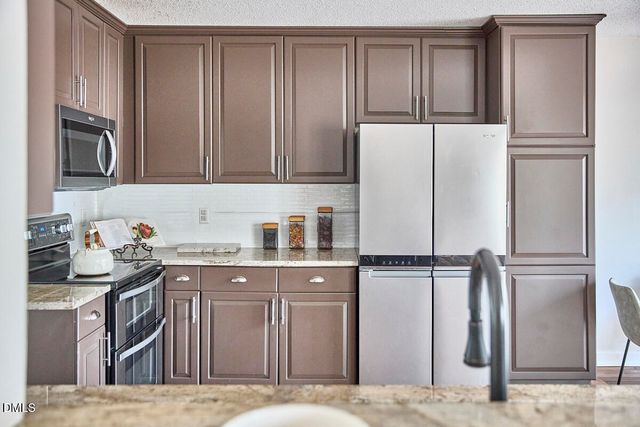 509 Olde Towne Drive, Sanford, NC 27330