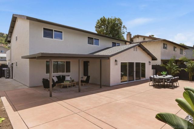 564 Skyview St, El Cajon, CA 92020