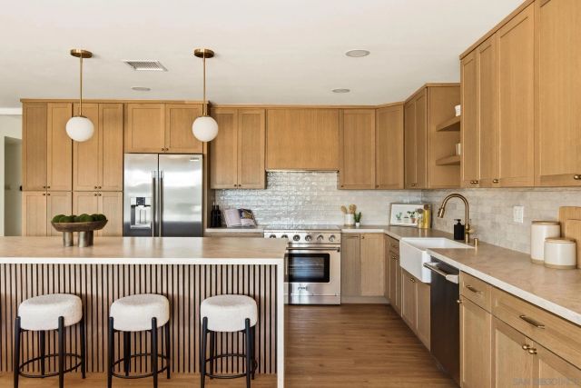 564 Skyview St, El Cajon, CA 92020