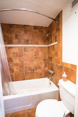 7520 Hornwood Drive 1003, Houston, TX 77036